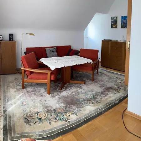 Am Stadtpark Apartment *